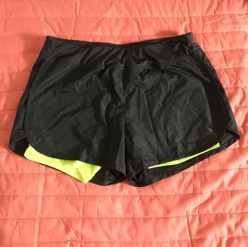Danskin shorts NWOT